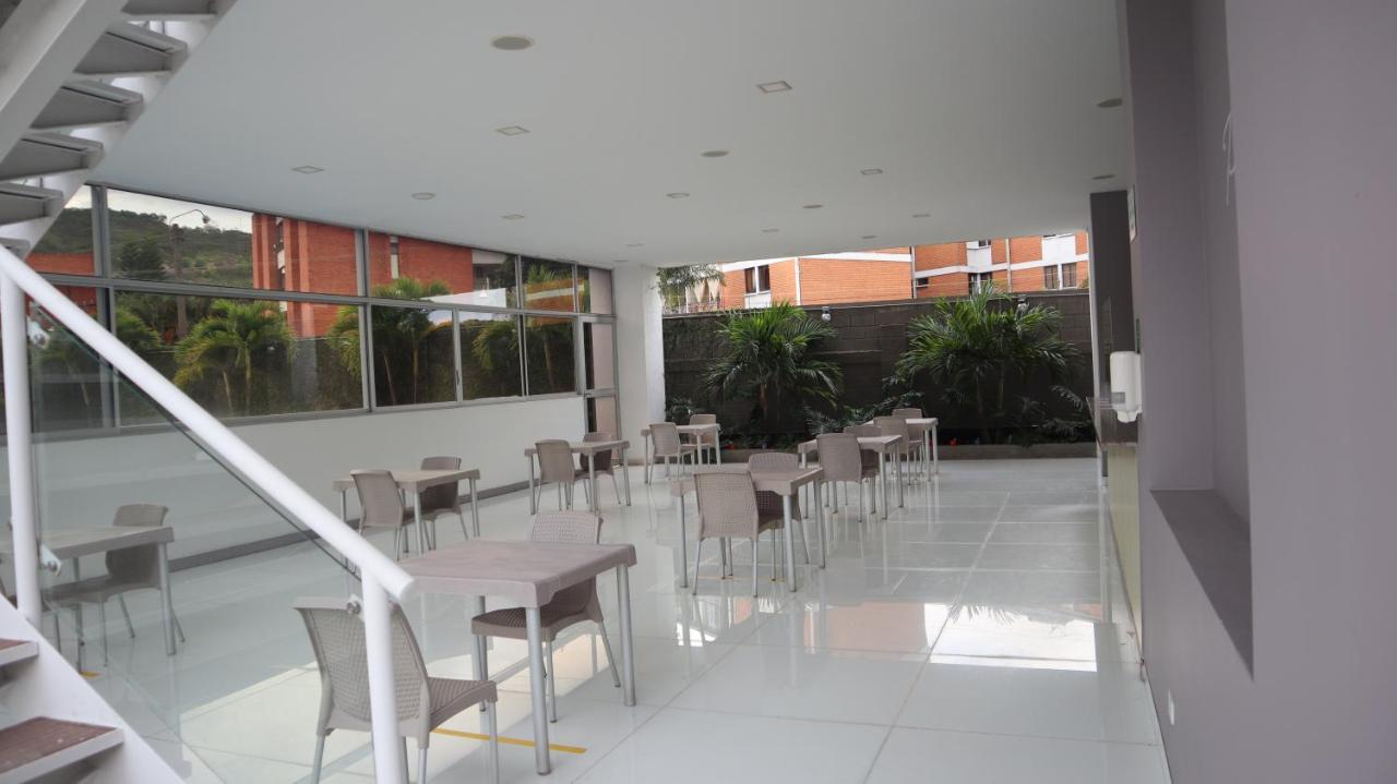 Hotel Blue 66 Cali Exterior foto
